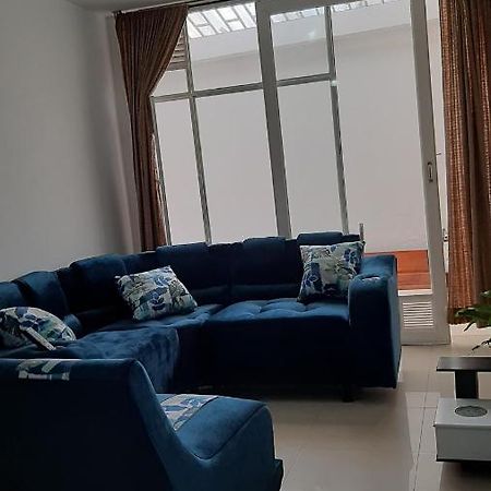 Apartamentos Turisticos El Zipa Zipaquirá エクステリア 写真